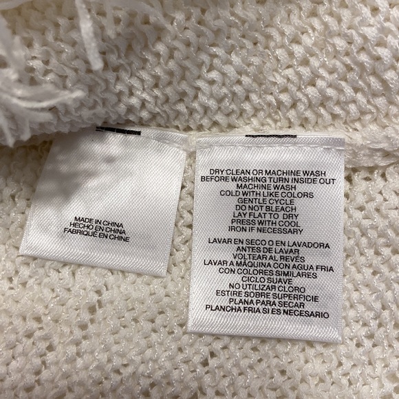 Cappagallo Women’s Shirt size S brand new with tags length 24” bust 34” - Picture 10 of 12